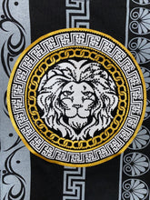 Load image into Gallery viewer, Lion Motif - Black
